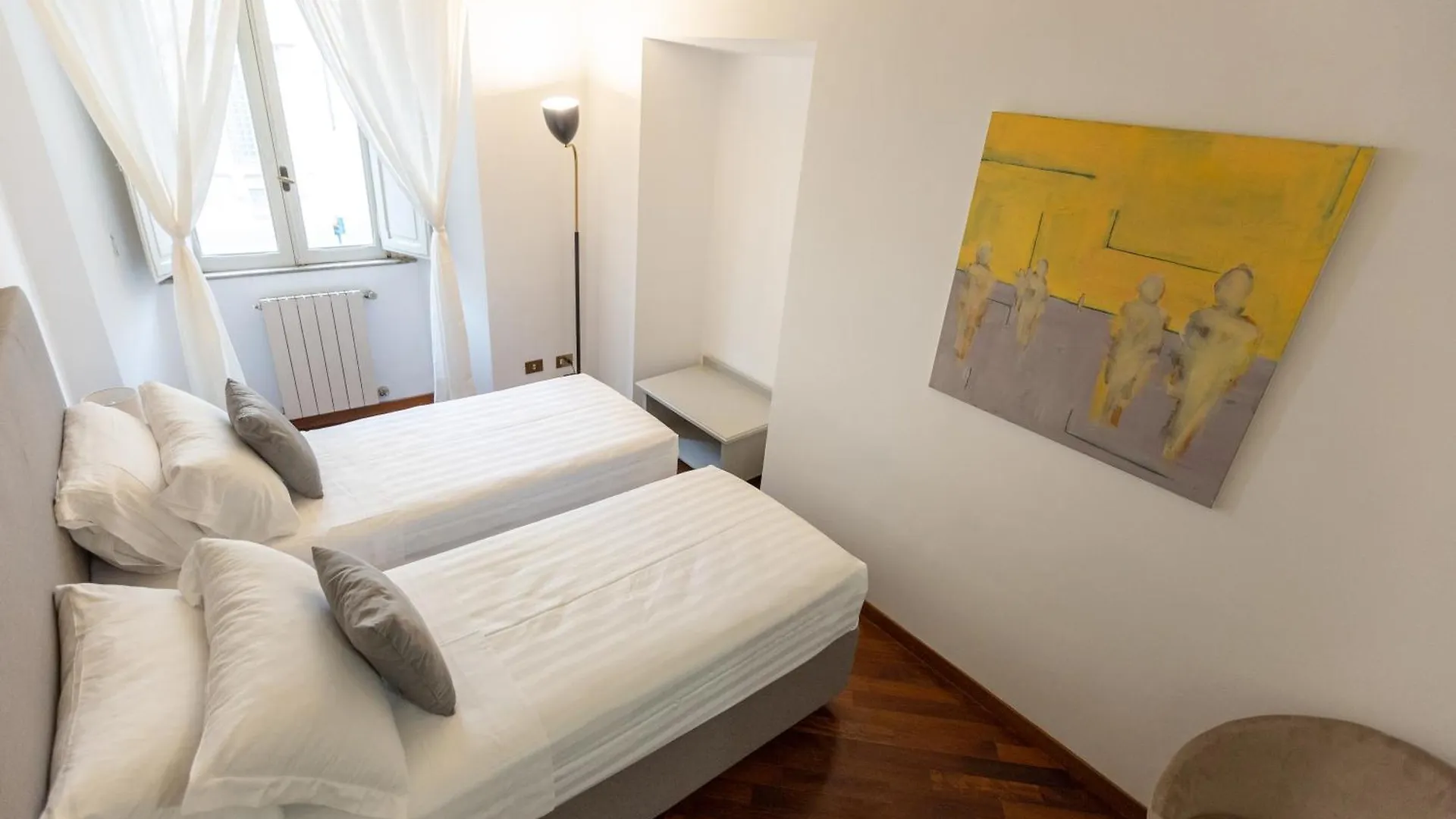 Piazza Navona Classy & Large Apartment Rome