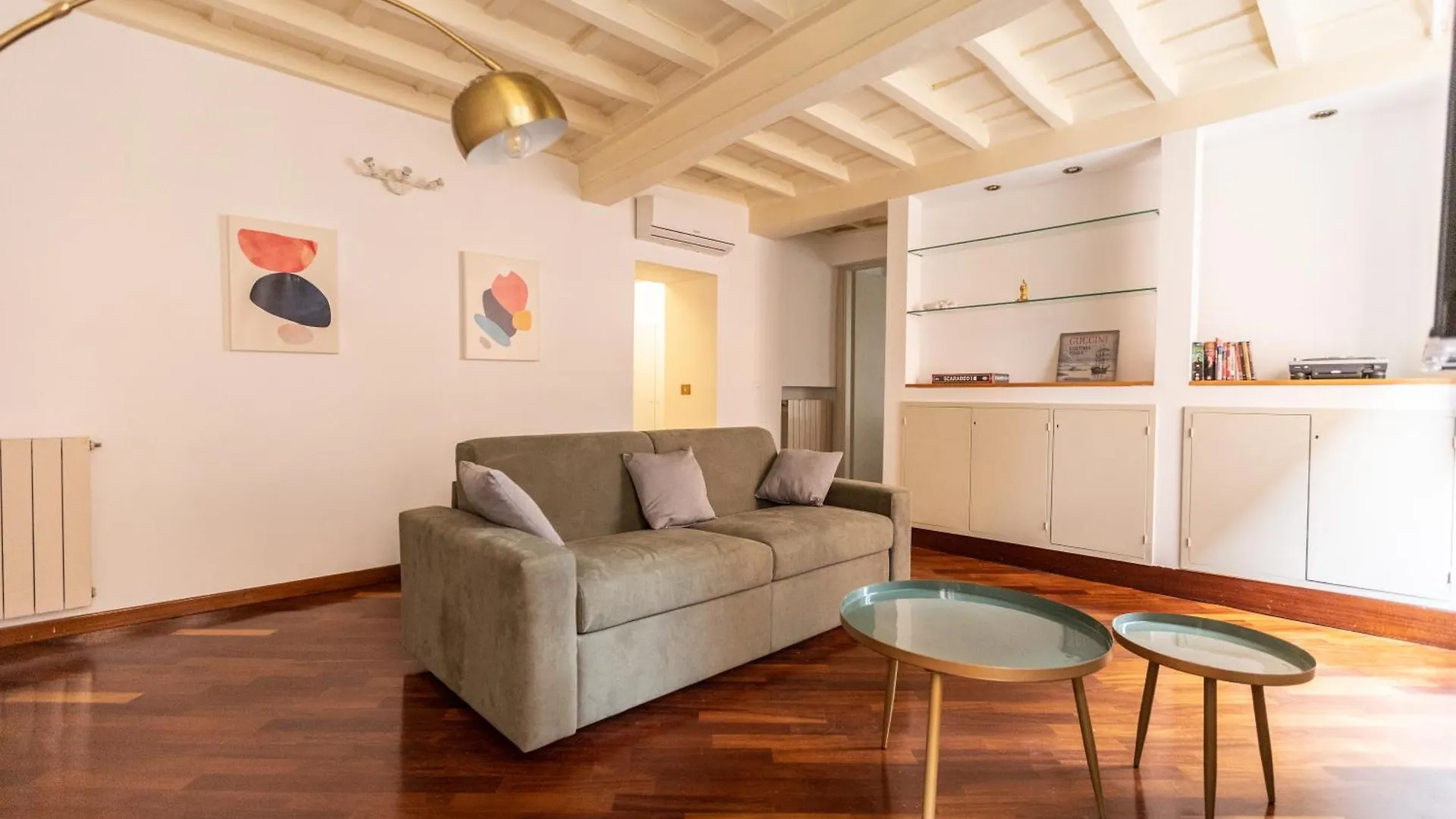 Piazza Navona Classy & Large Apartment Rome