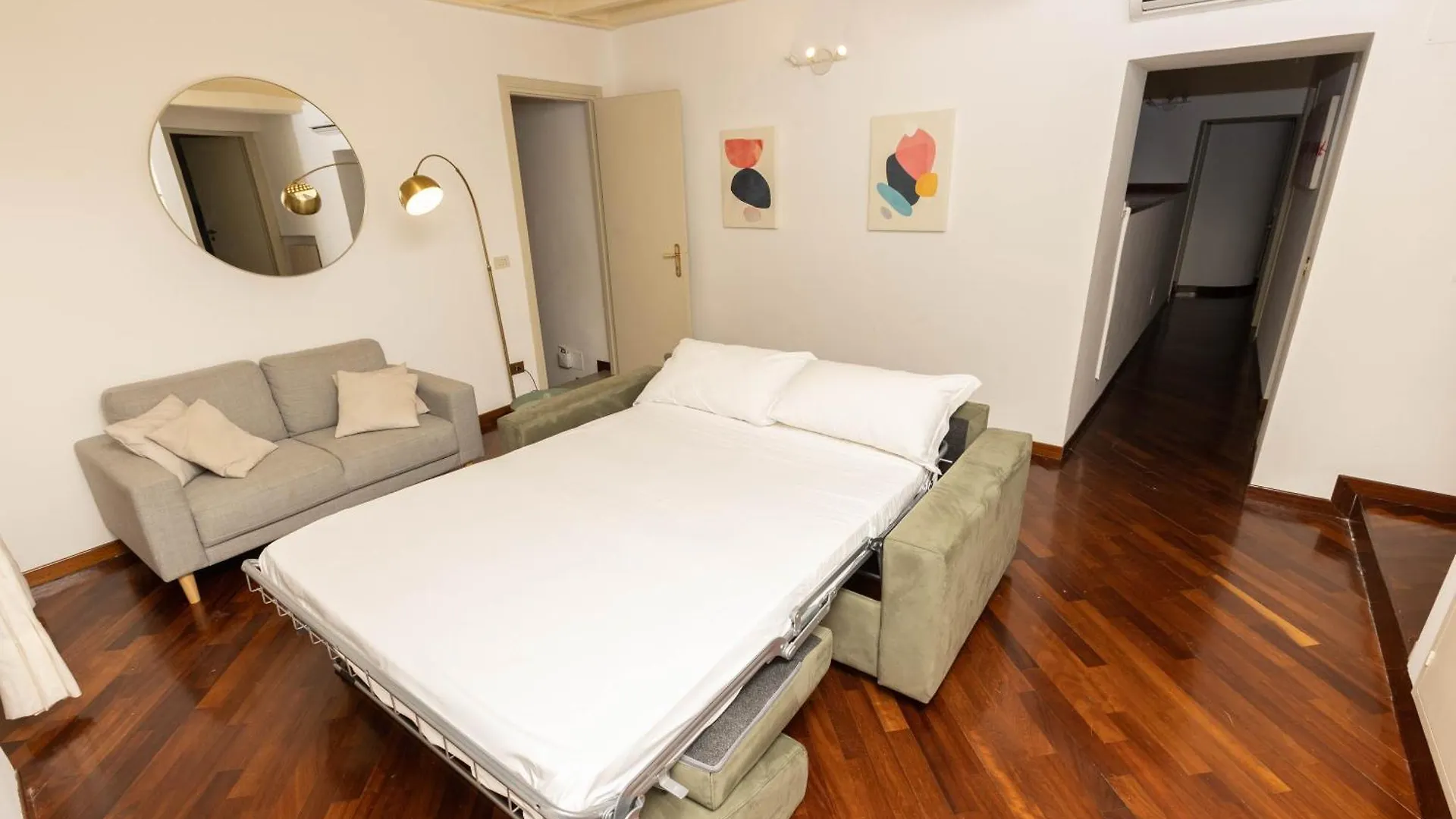 Piazza Navona Classy & Large Apartment Rome Italy